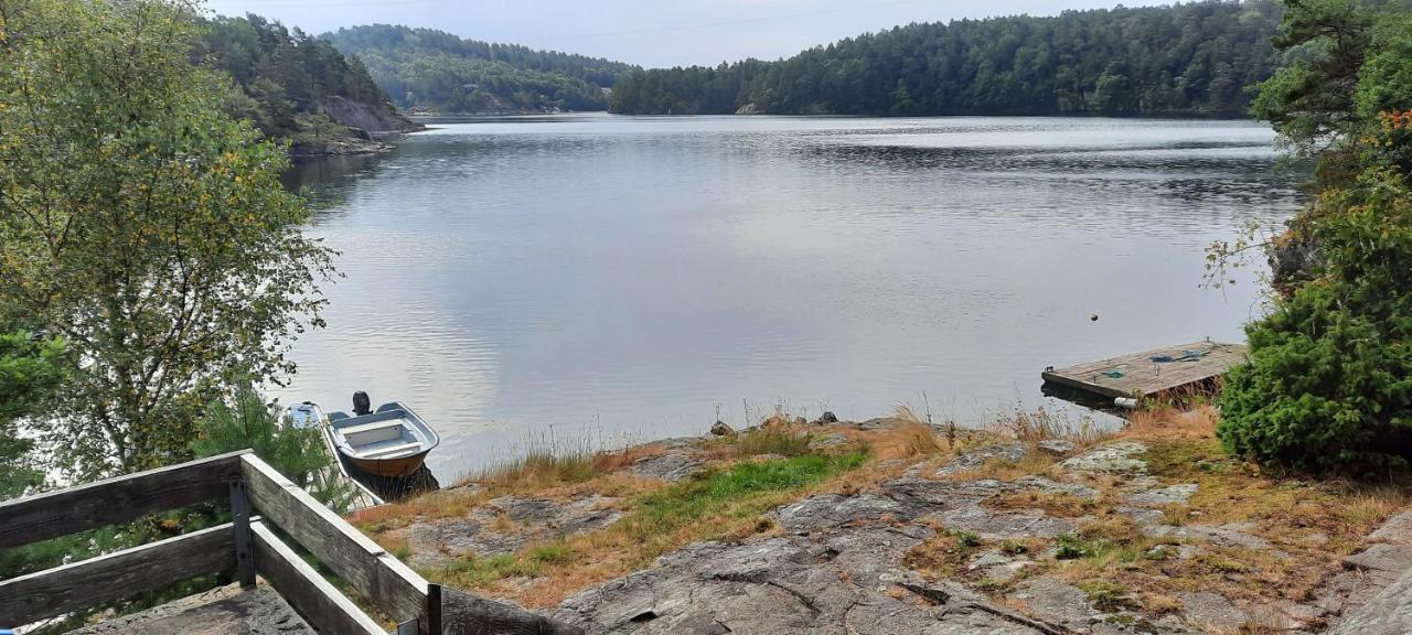 Hytte Ved Sjoen Kristiansand Bagian luar foto